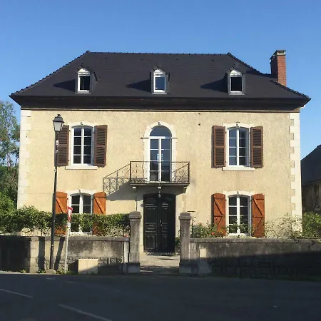 Chez Susan Buzy